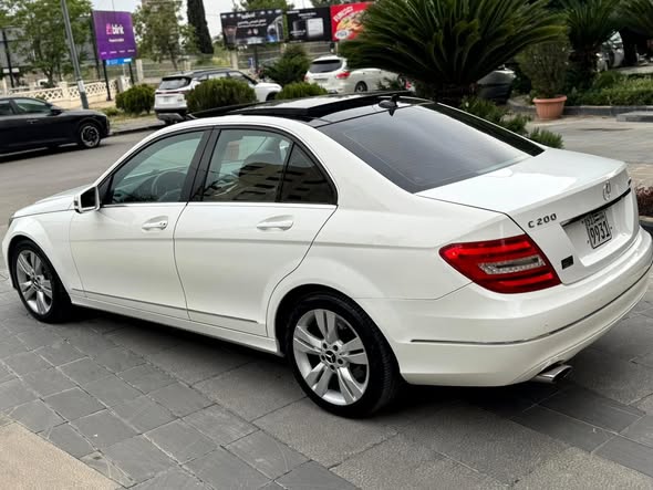 مارسيدس C200 2013 - صورة 3