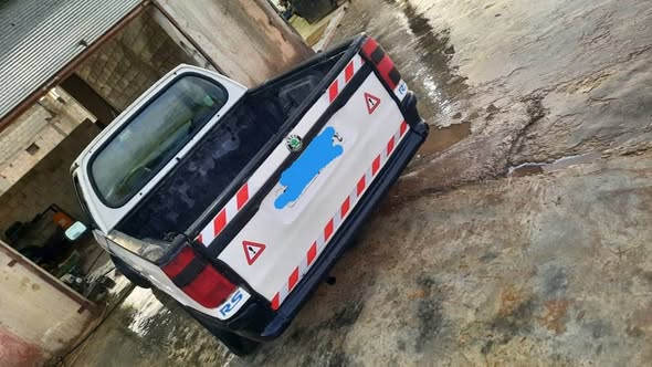 سكودا Pickup 1997 - صورة 3