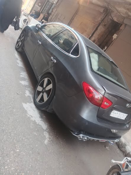 هيونداي افانتي 2008 - صورة 3