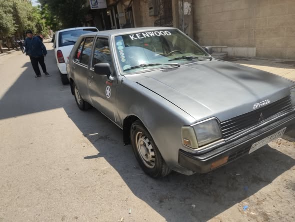 ميتسوبيشي كولت 1983 - صورة 5
