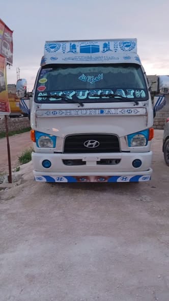 هيونداي اتش 100 2011 - صورة 2