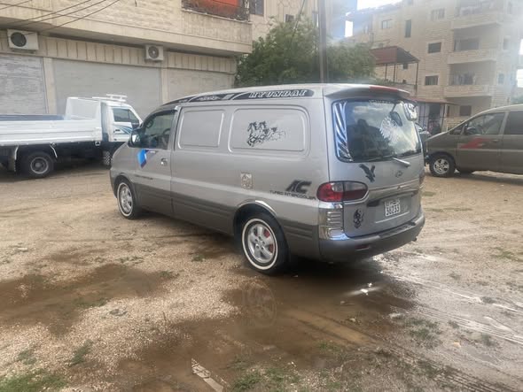 هيونداي H-1 2002 - صورة 5