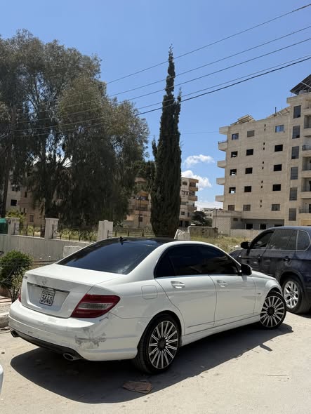 مرسيدس C350 2009 - صورة 3