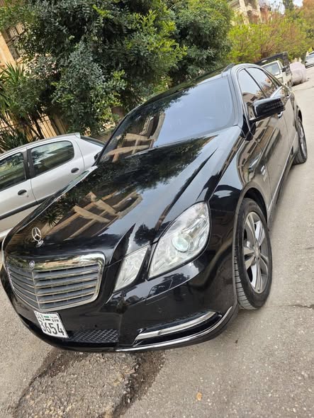 مرسيدس E220 2012 - صورة 1
