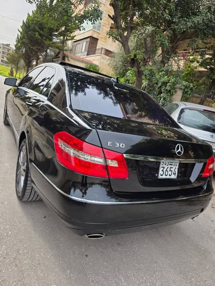 مرسيدس E220 2012 - صورة 3