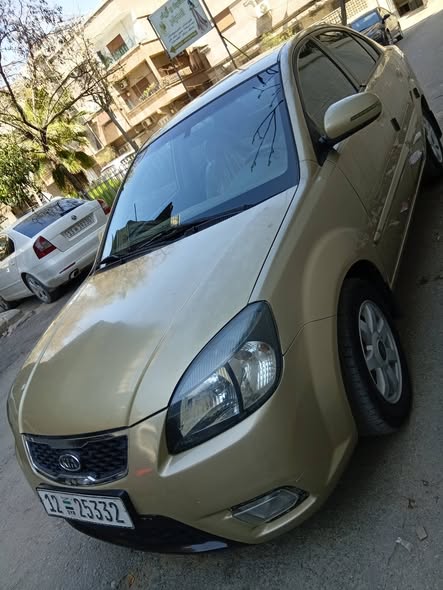 كيا ريو 2010 - صورة 2