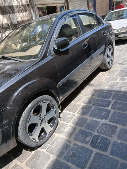 كيا ريو 2009 - صورة 4