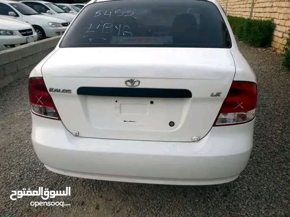 دايو كالوس 2004 - صورة 3