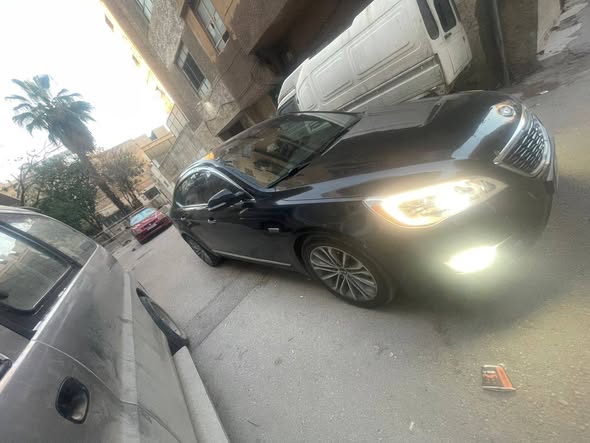 كيا كادينزا 2011 - صورة 4