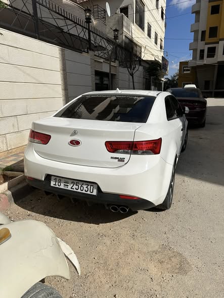 كيا فورتي 2012 - صورة 4
