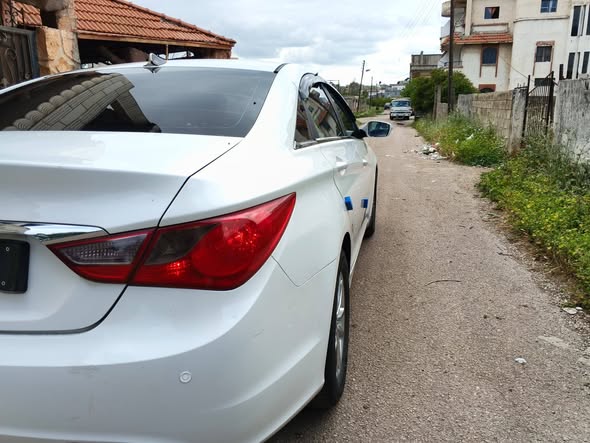 هيونداي سوناتا 2012 - صورة 5