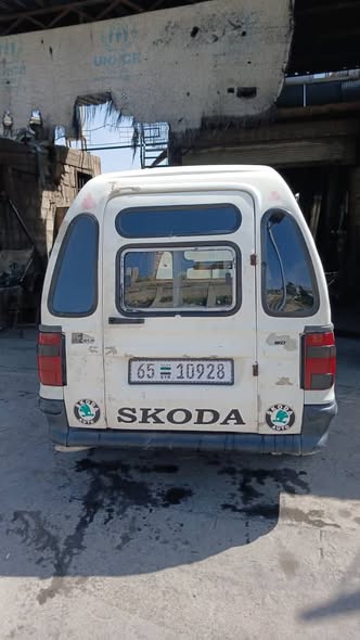 سكودا بيك أب 2000 - صورة 5