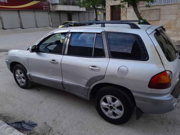 هيونداي سانتفيه 2002 - صورة 5
