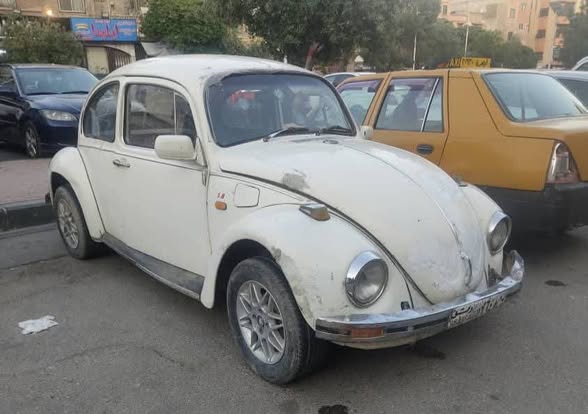 فولكس فاجن بيتل 1976 - صورة 4