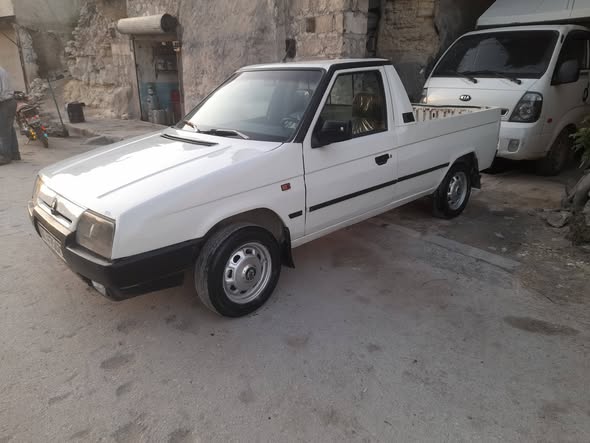 سكودا بيكاب 1995 - صورة 2