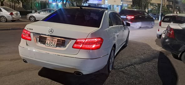 مرسيدس E 300 2011 - صورة 2