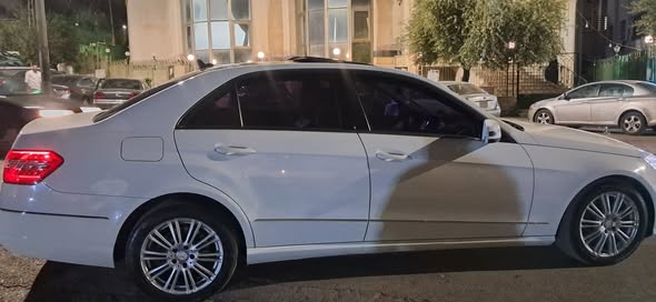 مرسيدس E 300 2011 - صورة 3