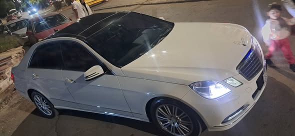 مرسيدس E 300 2011 - صورة 5