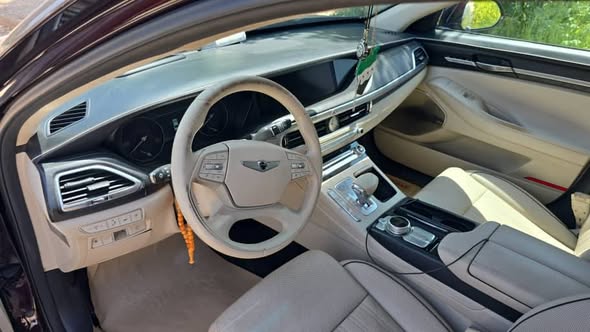 جنيسيس G90 2020 - صورة 2