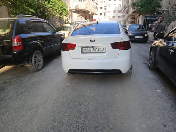 كيا فورتي 2009 - صورة 3