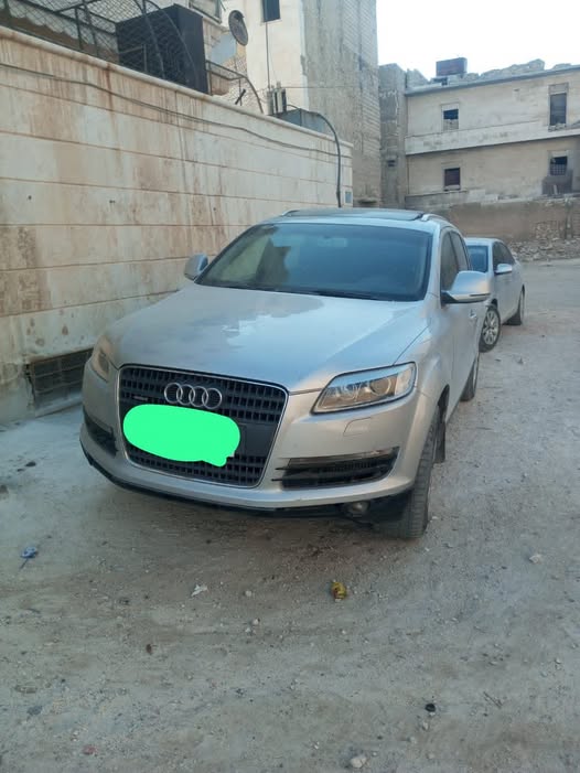 أودي Q7 2008
