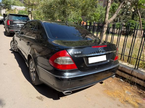مرسيدس E280 2009 - صورة 2