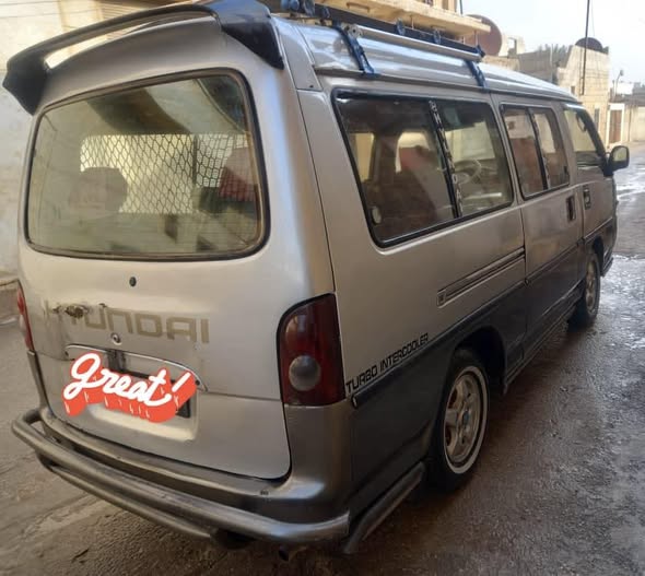 هونداي H-1 1997 - صورة 3