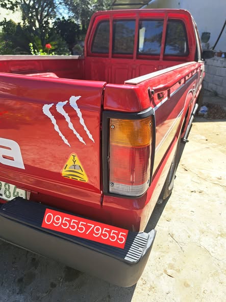 مازدا B2000 1995 - صورة 4