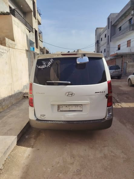 هيونداي H-1 2009 - صورة 4