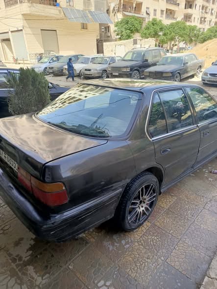 هونداي اكورد 1993 - صورة 3
