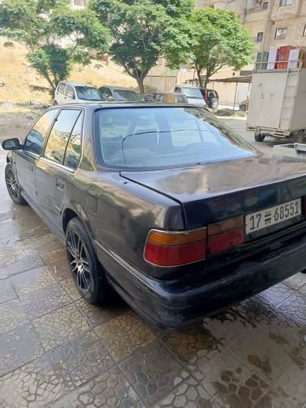 هونداي اكورد 1993 - صورة 4