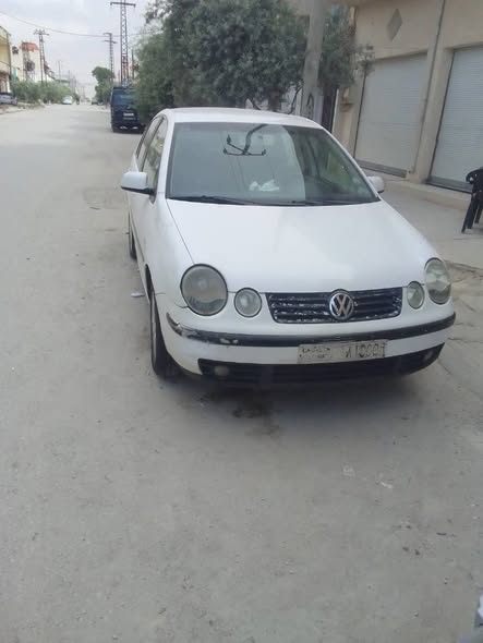 فولكس فاجن بولو 2004 - صورة 5