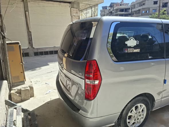 هيونداي H1 2011 - صورة 3