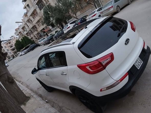 كيا سبورتاج 2012 - صورة 2