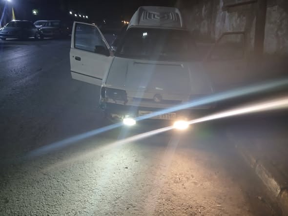 سكودا Pickup 1998 - صورة 1