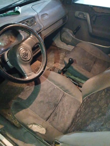 سكودا Pickup 1998 - صورة 4