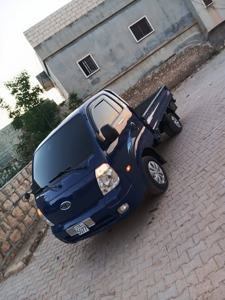 كيا بونغو 2006 - صورة 2