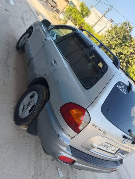 هيونداي سانتافي 2003 - صورة 4