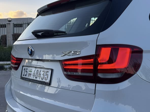 بي إم دبليو X5 2015 - صورة 5