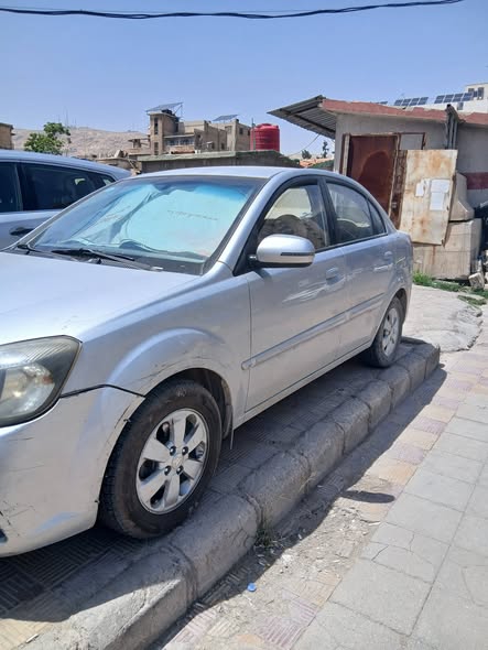 كيا ريو 2010 - صورة 3