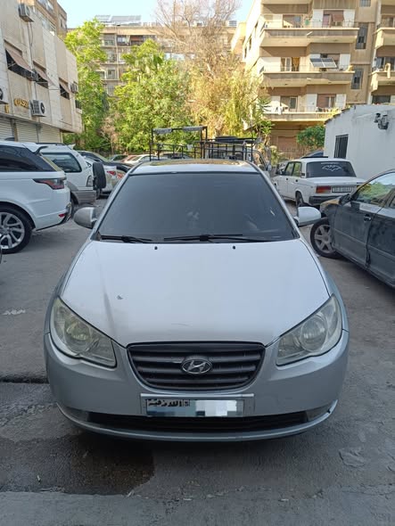 هيونداي افانتي 2009 - صورة 2