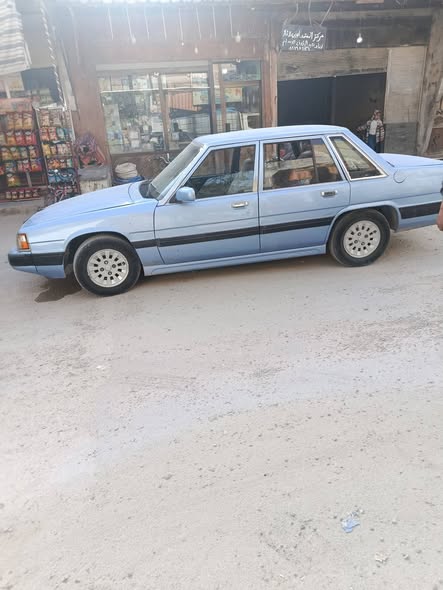 مازدا 626 1983 - صورة 2