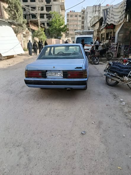 مازدا 626 1983 - صورة 4