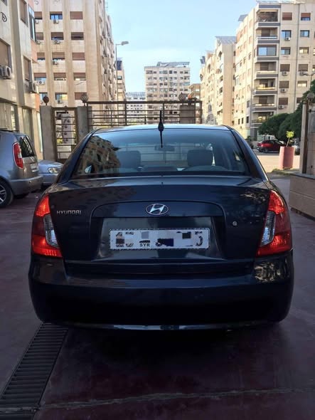 هيونداي فيرنا 2006 - صورة 3