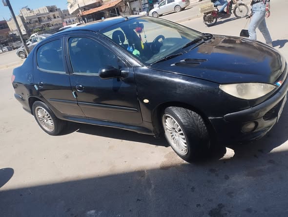 بيجو 206 2005 - صورة 4