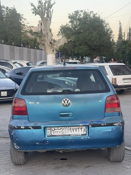 فولكس فاجن بولو 2002 - صورة 5