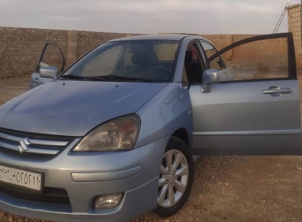 سوزوكي ليانا 2007 - صورة 2