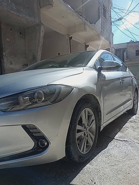 هيونداي افانتي 2017 - صورة 4