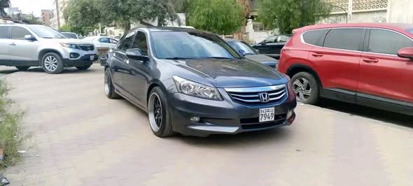 هوندا أكورد 2012 - صورة 4