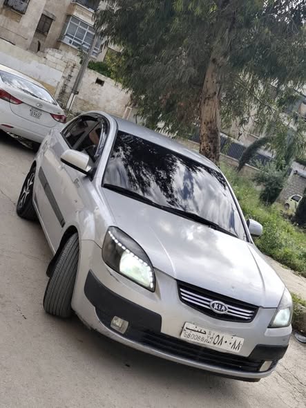 كيا ريو 2010 - صورة 4